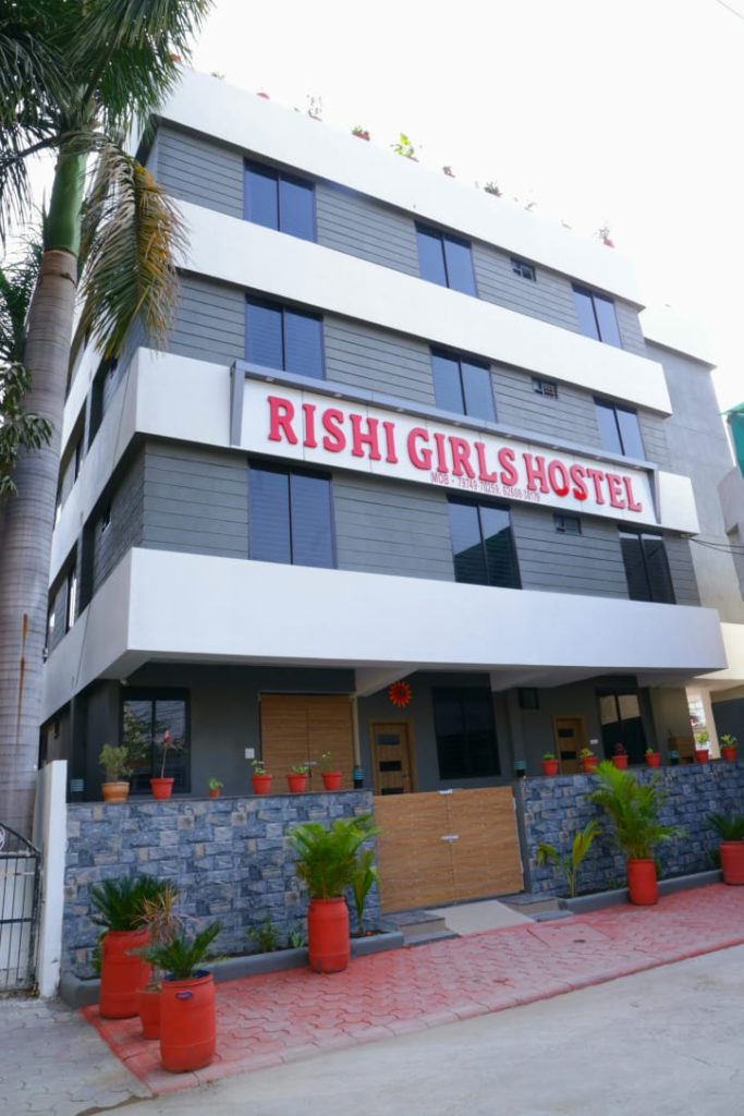 girls hostel in indore, girls hostel in india, hostel and pg in indore for girls, hostel for girls and boys in vijaynagar indore, indore madhyapradesh, hostels in indore, best girls hostel in indore, girls hostel near me